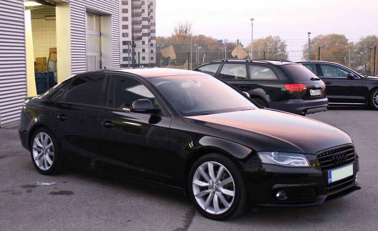 http://www.upload.ee/image/2015431/my_audi_a4.jpg