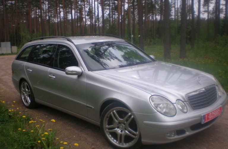 [Pilt: Mercedes-Benz_E_220_2.2_CDI_100KW4.jpg]