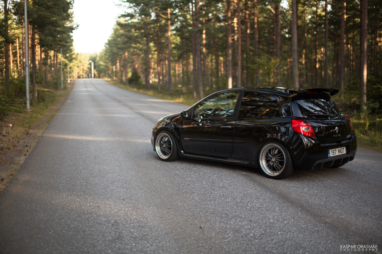 Kapsu: Renault Clio 197 Nps-061