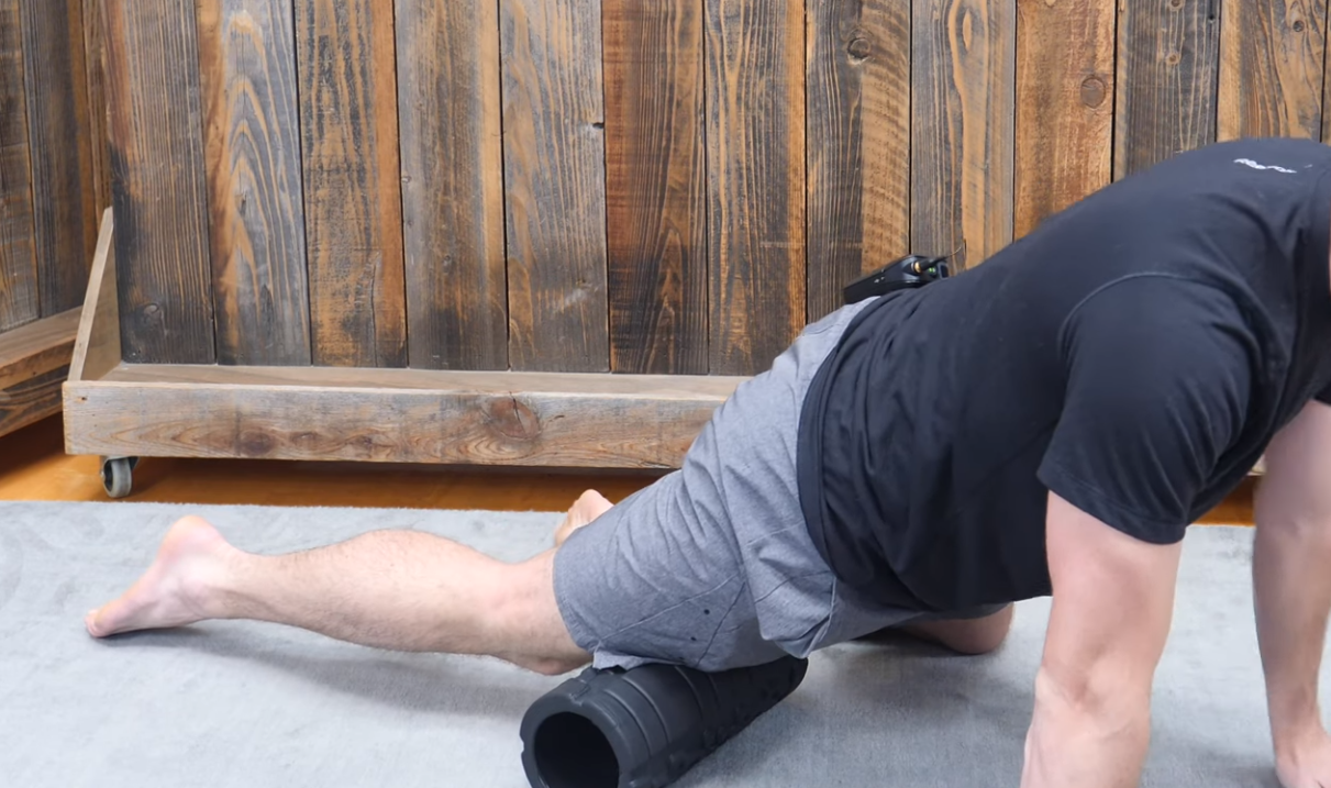 360StrongKnee™ Foam Roller For Knee Pain Relief With Techniques