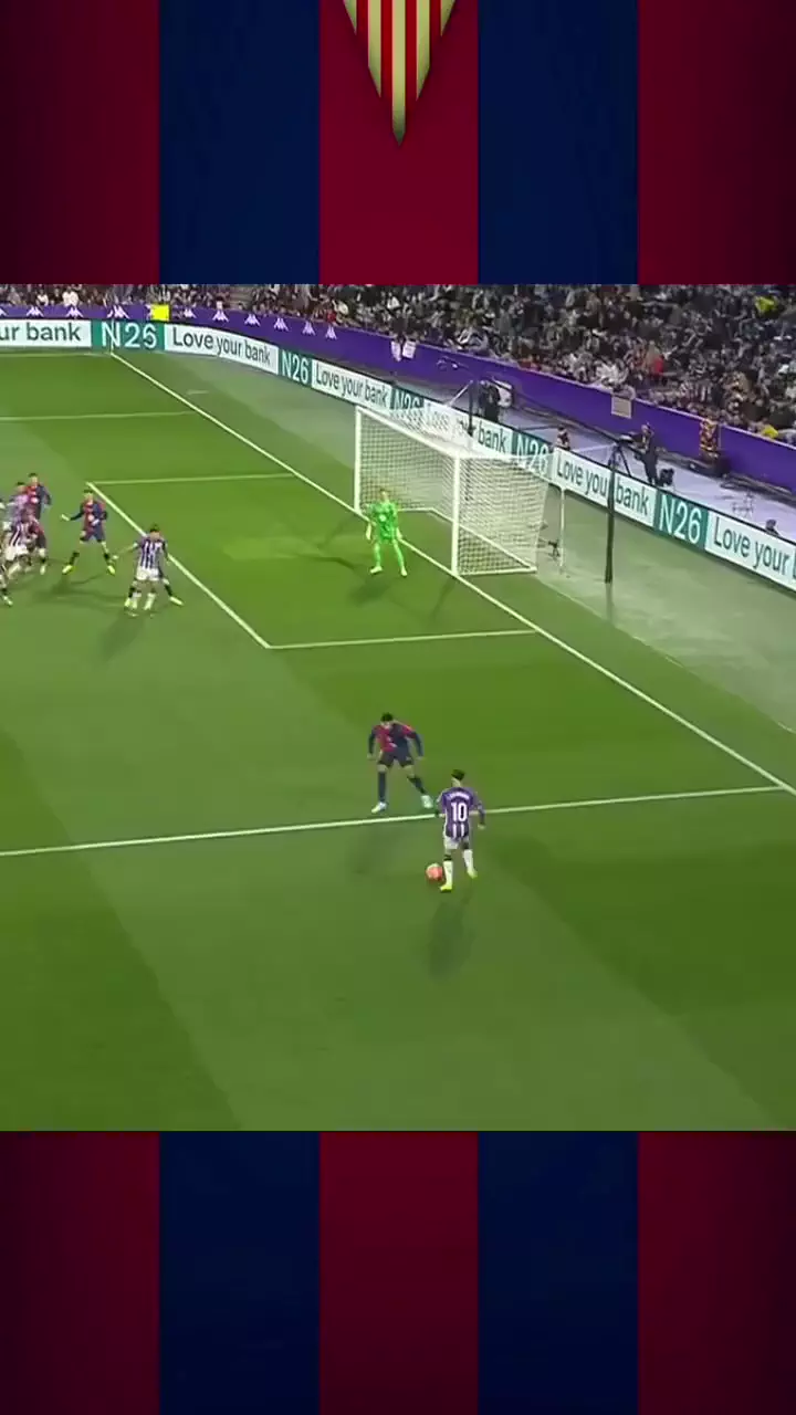 Real_Valladolid_vs_Barcelona_12_Highlights_LaLiga_202425_barcelona720p.webp