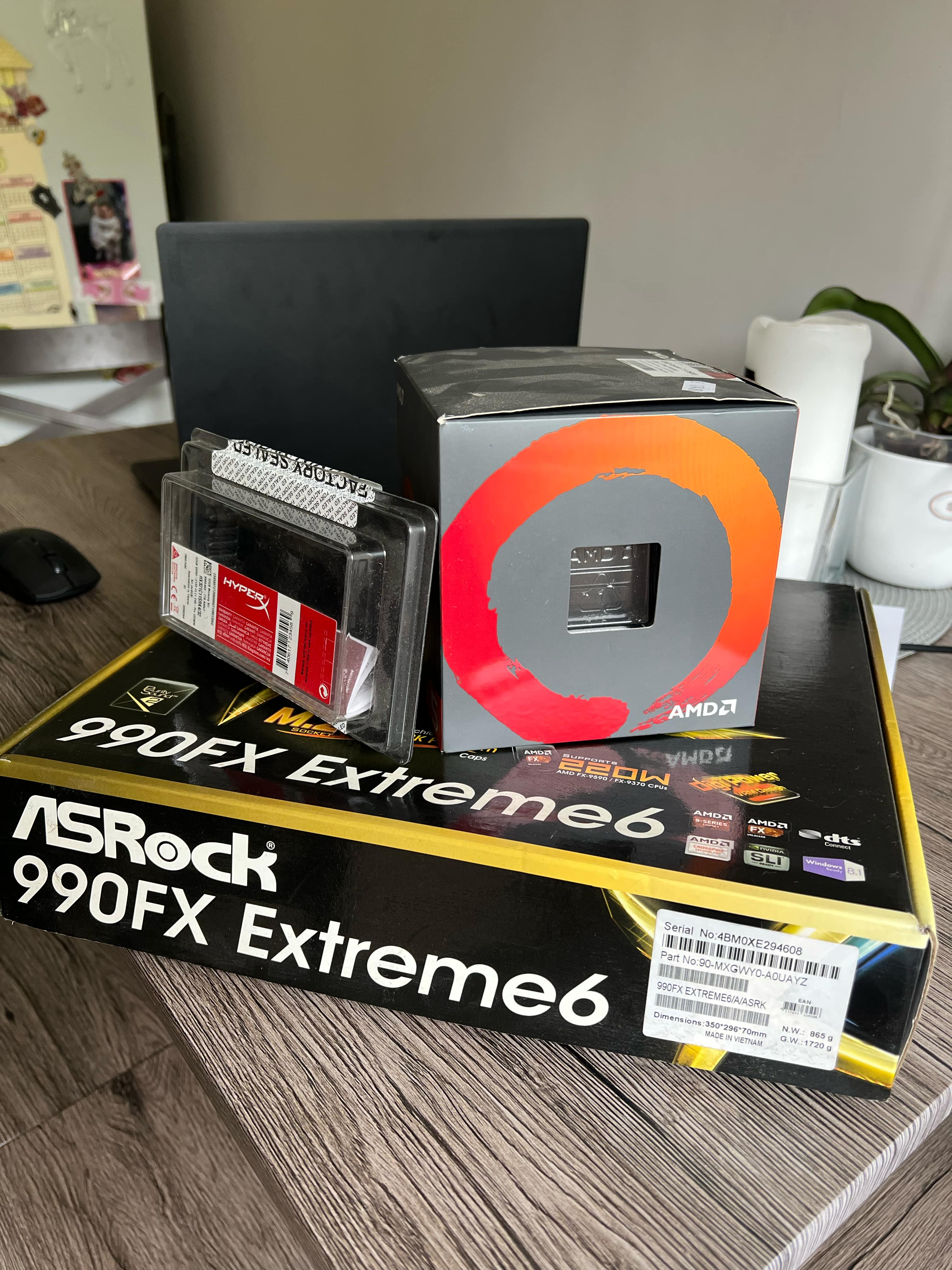 ASRock 990FX Extreme, AMD FX8350, HyperX 32GB