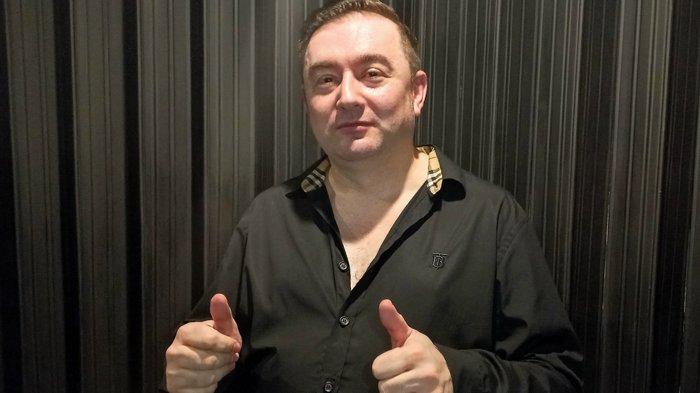 riccardo-mazzoni-italia-dangdut.jpg