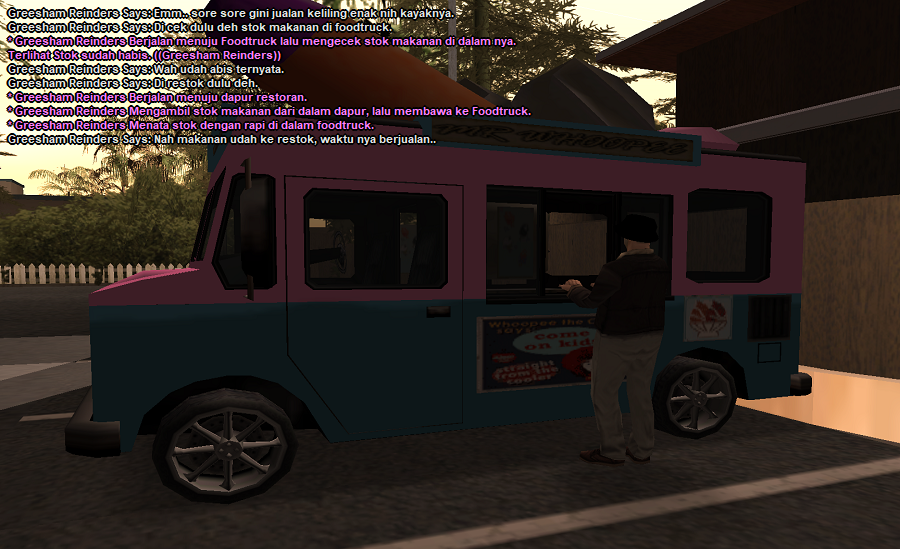 SSRP_Merestock_makanan_di_foodtruck.png