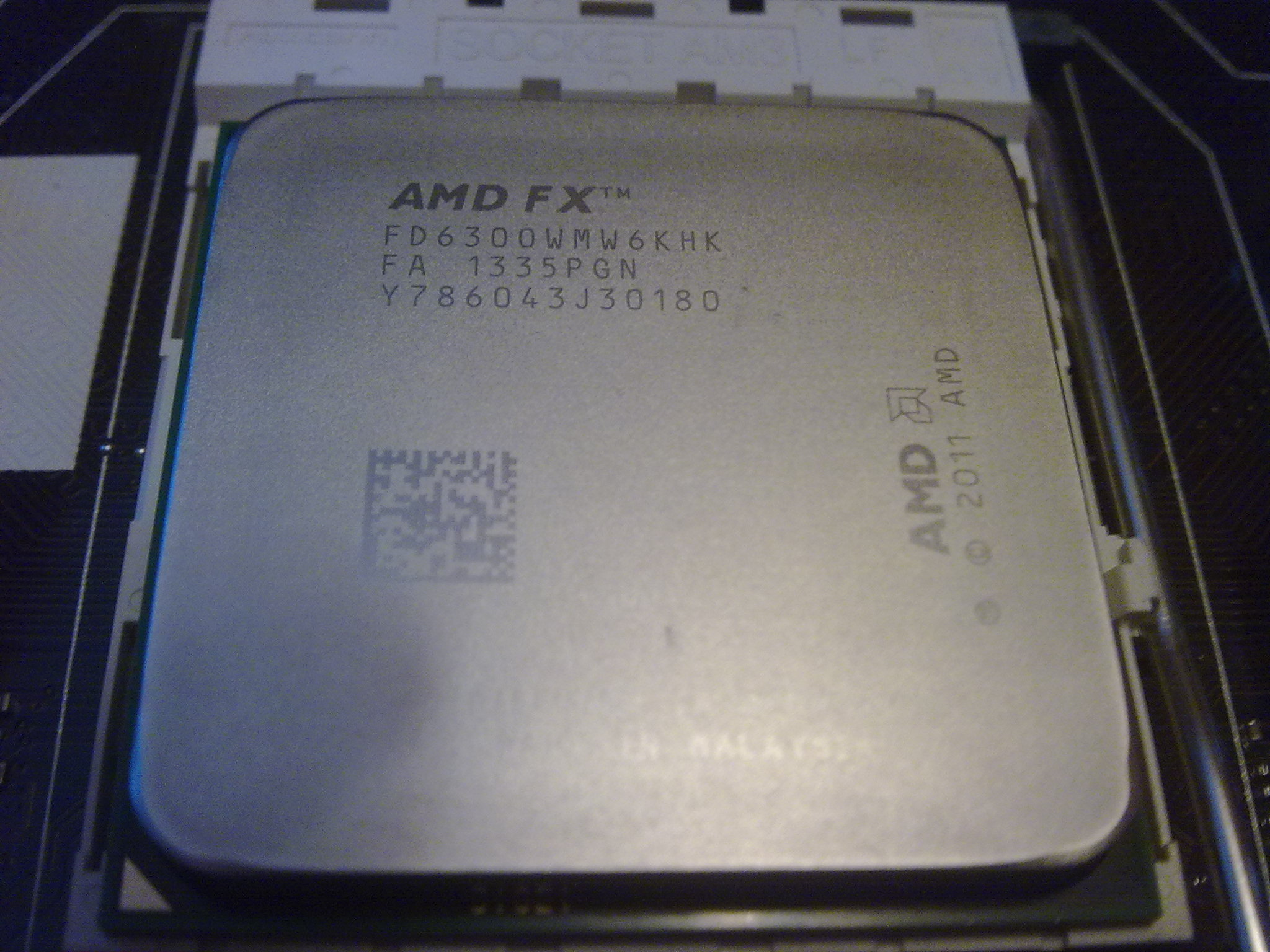 Amd fx 6300 core. AMD FX 6300. Процессор FX 6300. FX 6300 Кристалл. AMD FX(TM)-6300 Six-Core Processor 3.50 GHZ.