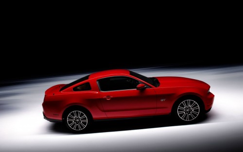 ford-mustang-2010-16.jpg