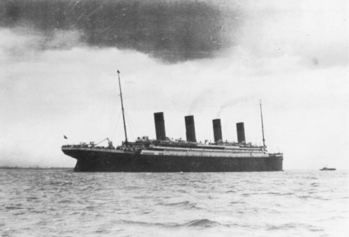 build_40_titanic.jpg