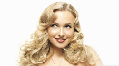 hayden_panettiere_5-wallpaper-1920x1080.jpg