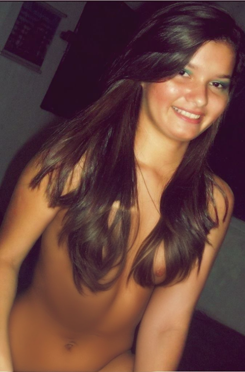Nudes_-_Thamara_Mello_18.jpg
