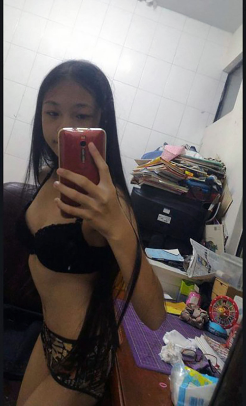 Nudes_-_Sensual_100.jpg