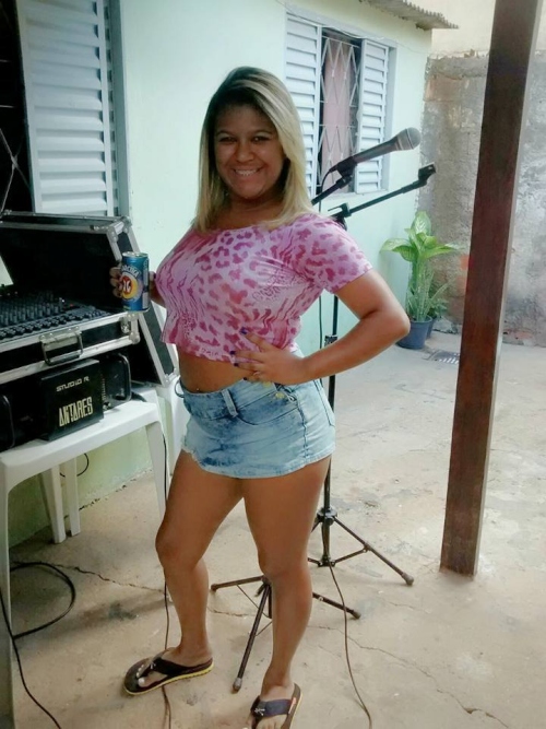 QTSANDS_-_PORNOGRAPHY_NUDES_ALINE_MOREIRA_24.jpg