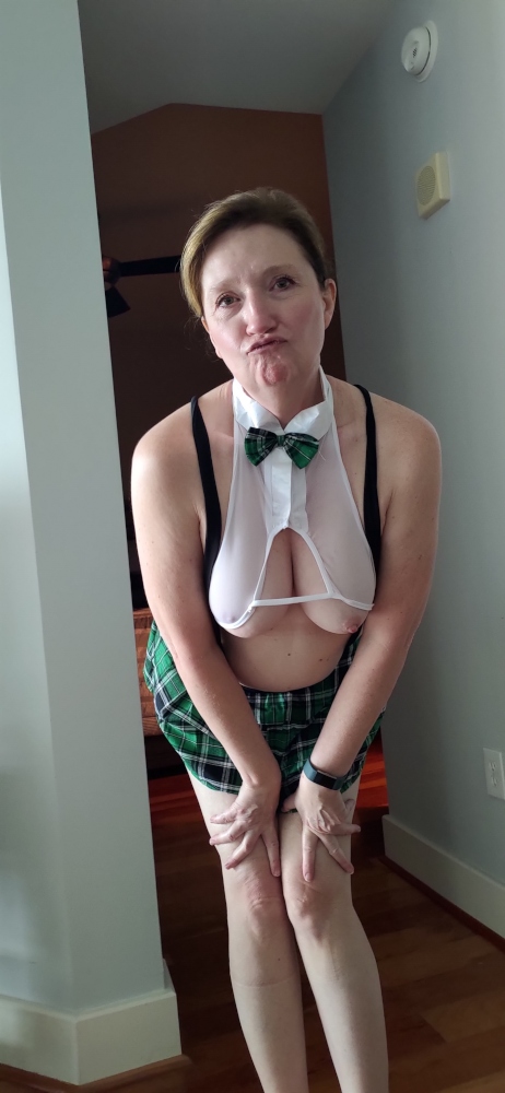cfwives.com_211772_0e017486c6e4.jpg