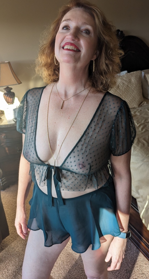 cfwives.com_211772_ab84dcea406b.jpg