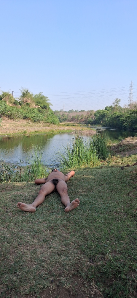 indian_desi_gay_arjun.jpg