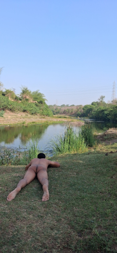 arjun_indian_desi_gay.jpg