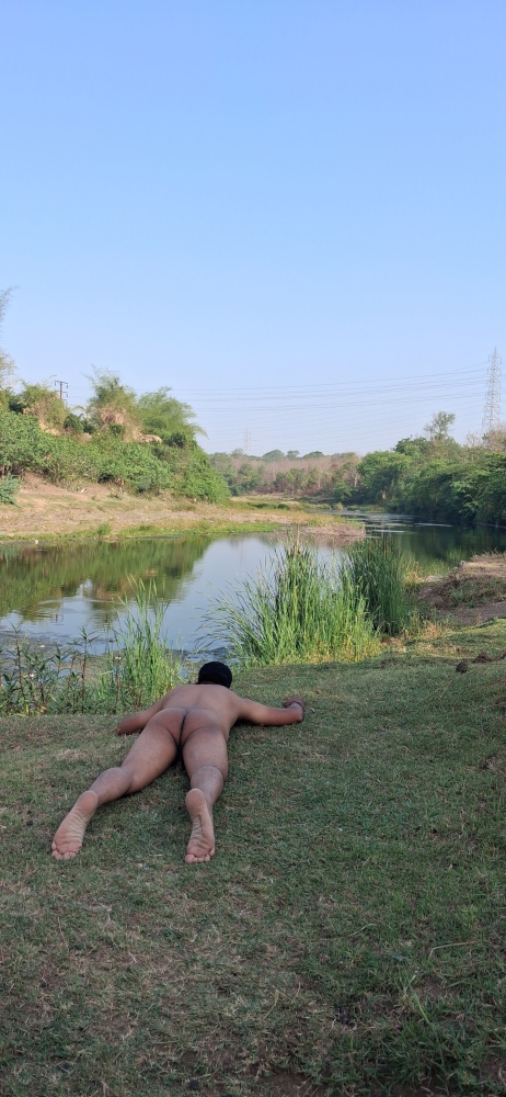 desi_gandu.jpg