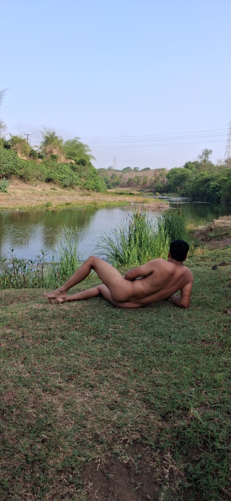 indian_gay_arjun.jpg