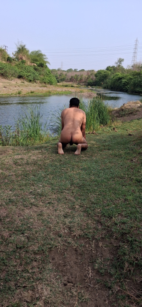 arjun_indian_gay.jpg