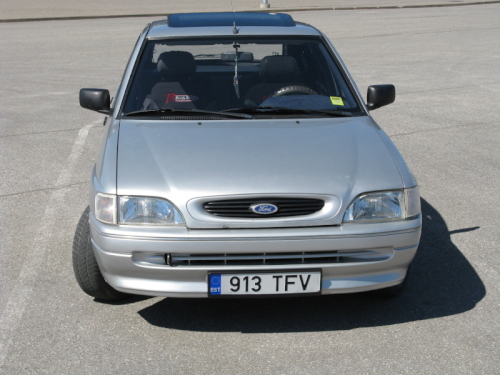 Ford_essu_002.jpg