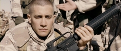 Jarhead.2005.720p.BluRay.DTS.x264-ESiR.mkv_004205072.jpg