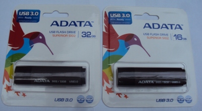A-Data SUperior Series S102 16GB ja 32GB