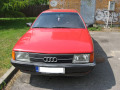 Audi 100